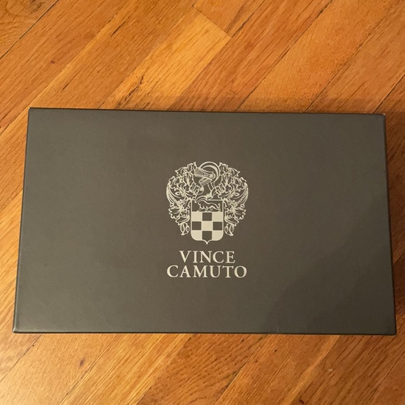 Vince Camuto Girls Ankle Booties EUC - Picture 9 of 10